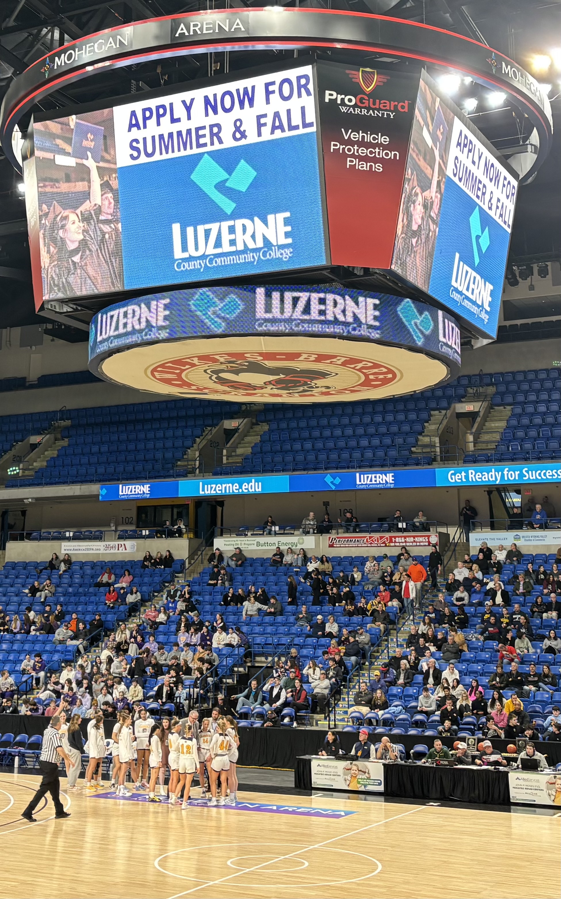 LCCC Proud Sponsor of D-2 Basketball Championships at Mohegan Arena