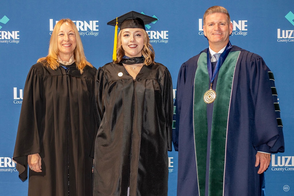 Inspiring Stories from the LCCC Class of 2025: Shelby Ford (Alumni Association Outstanding Graduate Award Winner)